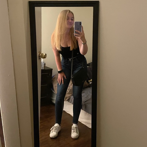 Meet your Posher, Chloe (make me an offer!) - Picture 4 of 6